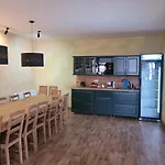 Bed & Breakfast Gosciniec Pod Lipa 3*