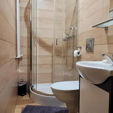 Bed & Breakfast Gosciniec Pod Lipa