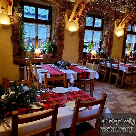 住宿加早餐酒店 Gosciniec Pod Lipa